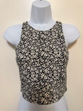 Aeropostale Black and Cream Floral Crop Tank